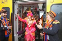 2024-02-10 Prinseske uit de trein trekken 21 2024-02-10 Prinseske uit de trein trekken 21